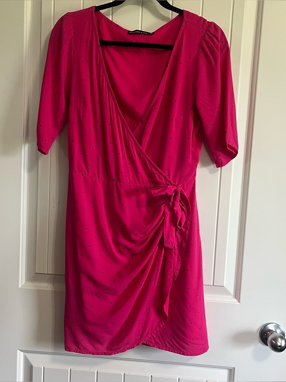 Abercrombie & Fitch Polka Dot Wrap Dress Size Small Hot Pink Black Feminine